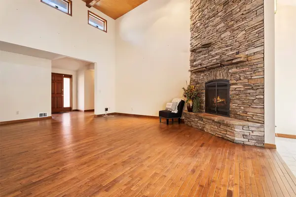 912 Weber Butte TRL, Corvallis, MT 59828
