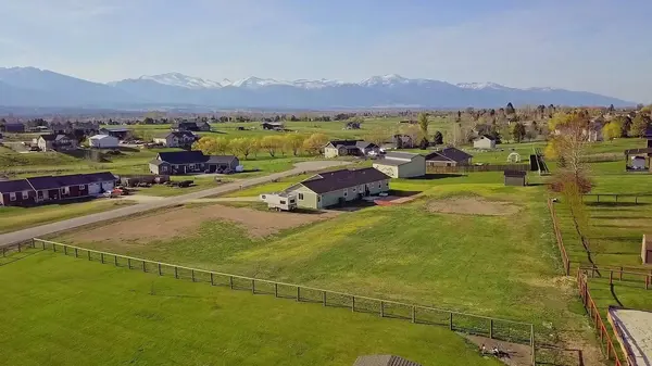 668 Winding Creek TRL, Corvallis, MT 59828