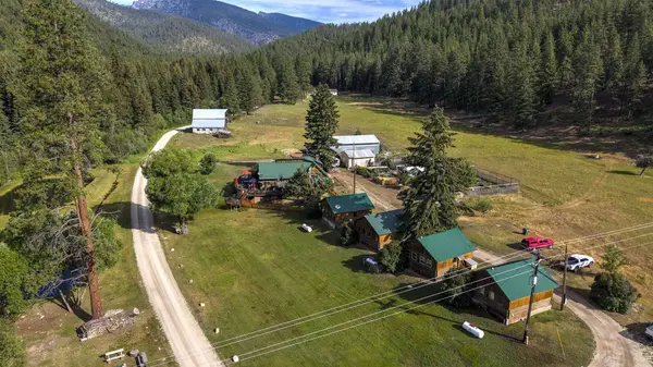 158 Trapper Creek RD, Darby, MT 59829