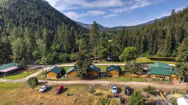 158 Trapper Creek RD, Darby, MT 59829