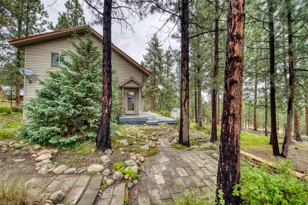 219 Peaceful DR, Hamilton, MT 59840