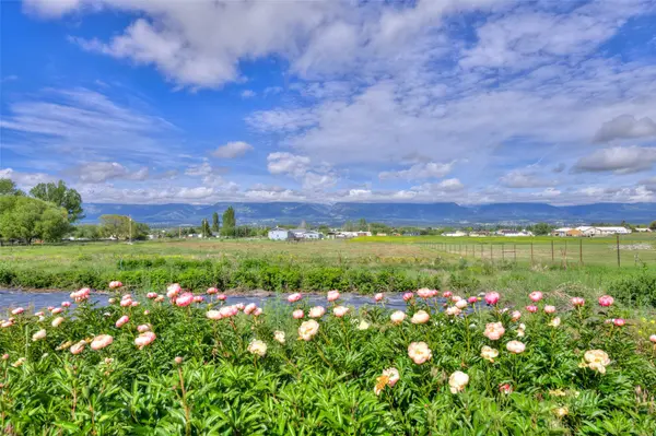 1327 Honey House LN, Corvallis, MT 59828