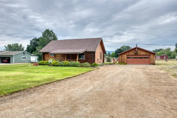 388 Winkler LN, Hamilton, MT 59840