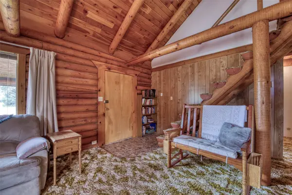 388 Winkler LN, Hamilton, MT 59840