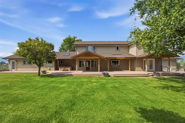 1649 Mountain View Orchard RD, Corvallis, MT 59828