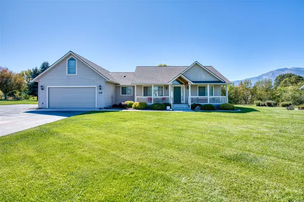 215 Carriage RD, Hamilton, MT 59840