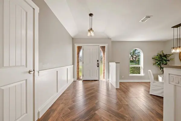 7221 Fernmeadow Drive, Dallas, TX 75248