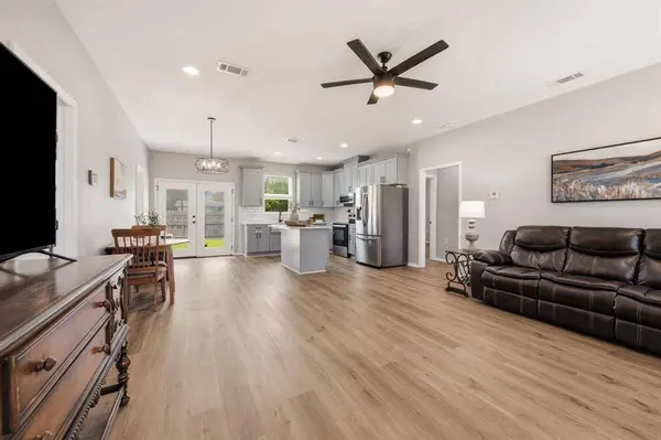 106 Billy Dale Court, Frisco, TX 75036