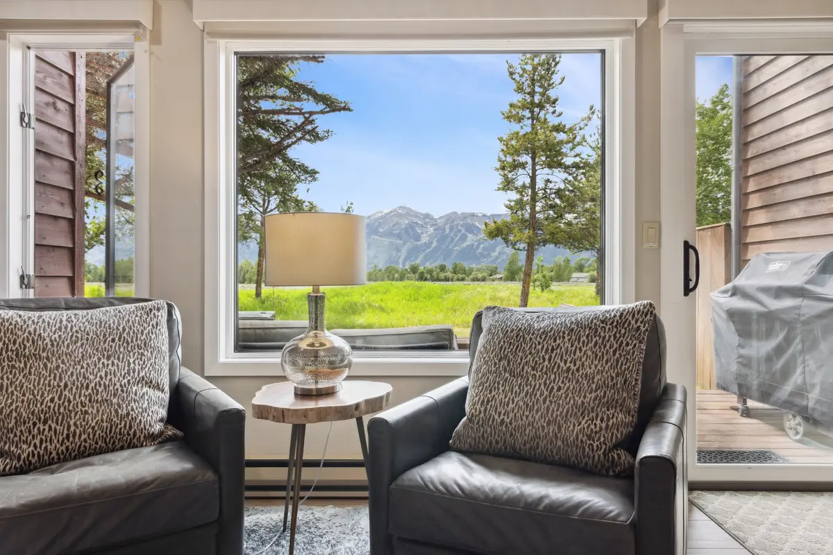 330 Sagebrush Drive #12-5-E, Jackson, WY 83001