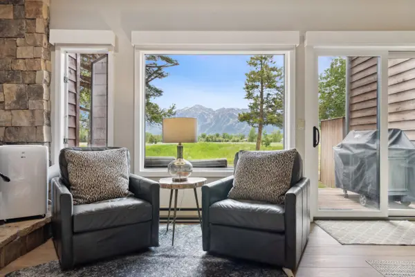 330 Sagebrush Drive #12-5-E, Jackson, WY 83001