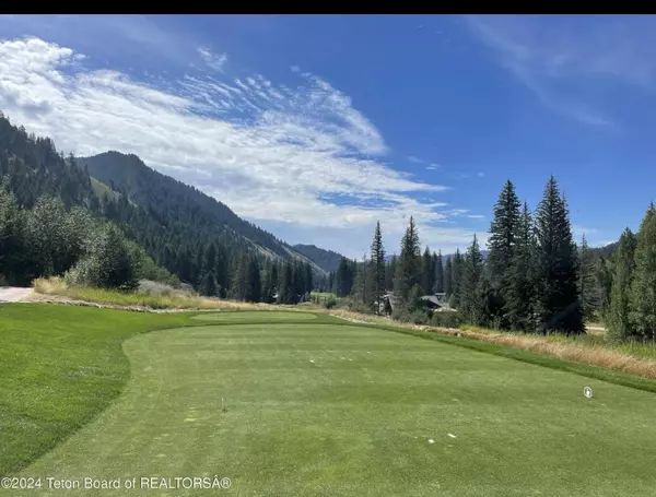 15165 Bear Ridge Road, Jackson, WY 83001