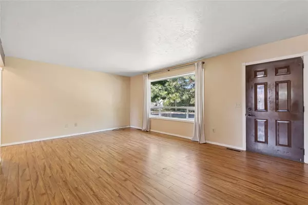 221 2nd AVE W, Columbia Falls, MT 59912