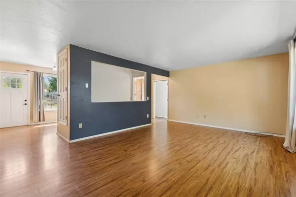 221 2nd AVE W, Columbia Falls, MT 59912