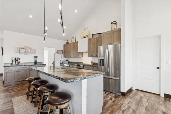 1183 Mackinaw LOOP, Somers, MT 59932