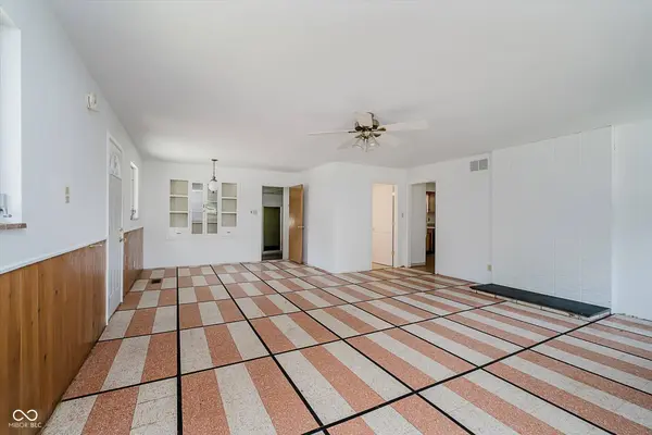 7145 Hawks Hill RD, Indianapolis, IN 46236