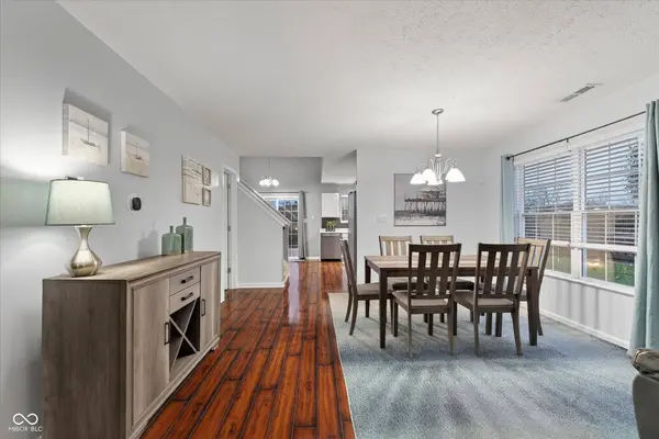 3702 Crest Point DR, Westfield, IN 46062