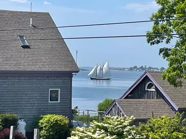 34 Garrison Cove RD, Harpswell, ME 04003