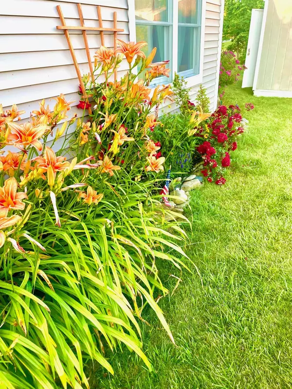 34 Garrison Cove RD, Harpswell, ME 04003