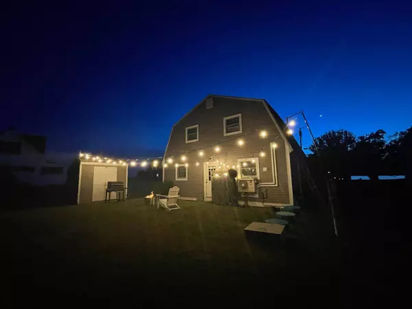 34 Garrison Cove RD, Harpswell, ME 04003