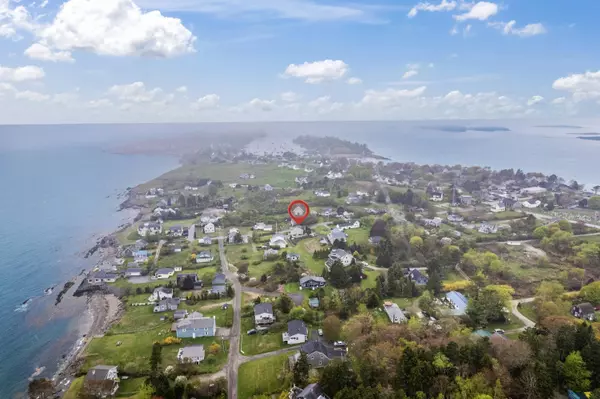 27 Oceanside RD, Harpswell, ME 04079