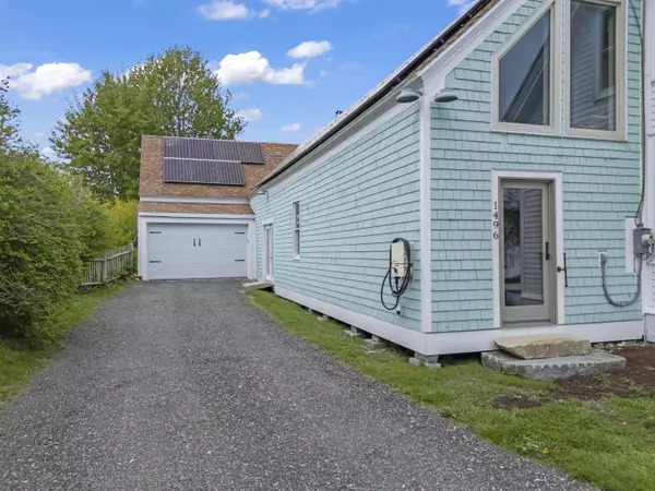 1496 Harpswell Neck RD, Harpswell, ME 04079