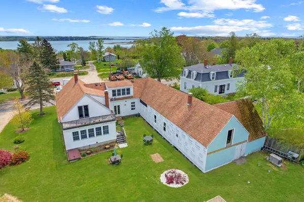 1496 Harpswell Neck RD, Harpswell, ME 04079