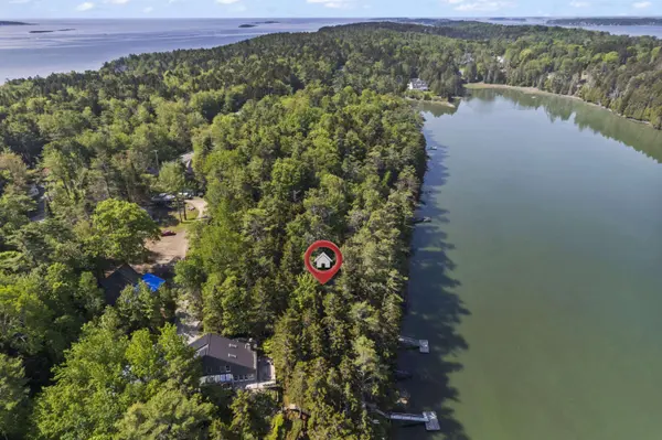 20 Old Town RD, Harpswell, ME 04066