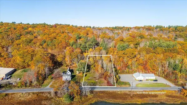 128 Mills RD, Newcastle, ME 04553