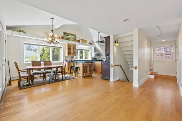 19 Hugh Av Hugh AVE, Harpswell, ME 04003