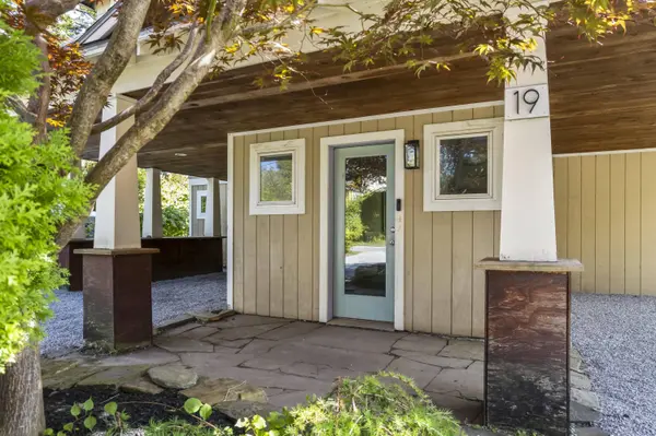 19 Hugh Av Hugh AVE, Harpswell, ME 04003