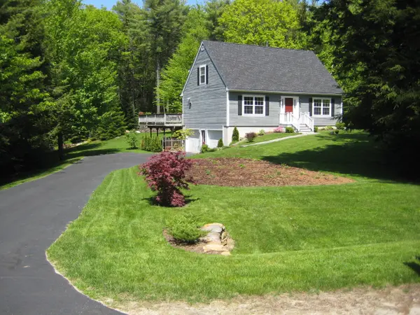 8 Kimberley CIR, Brunswick, ME 04011