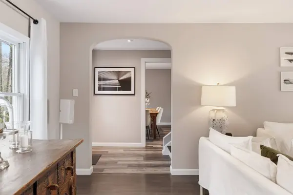 132 Harpswell Neck RD, Harpswell, ME 04079