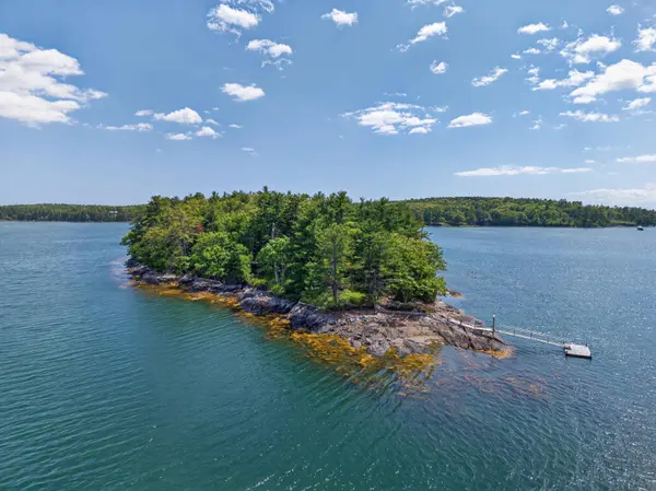 0 Bombazine IS, Harpswell, ME 04079