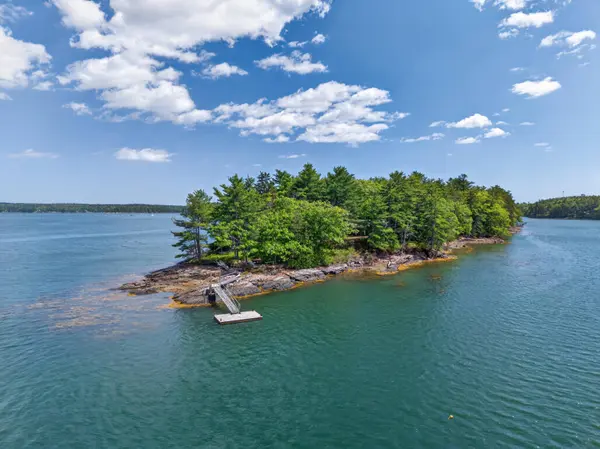 0 Bombazine IS, Harpswell, ME 04079