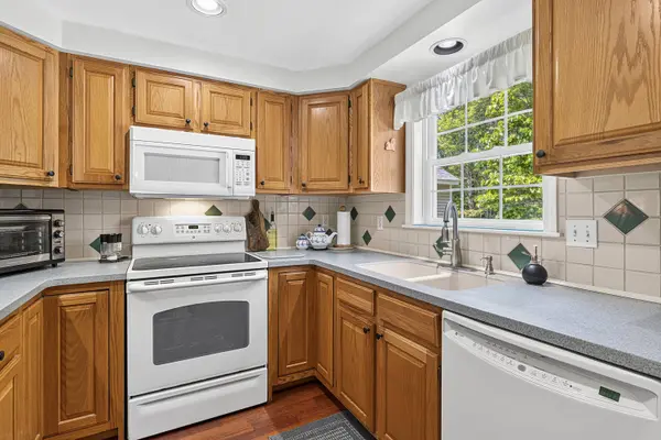 22 Granite Hill DR #6, Topsham, ME 04086