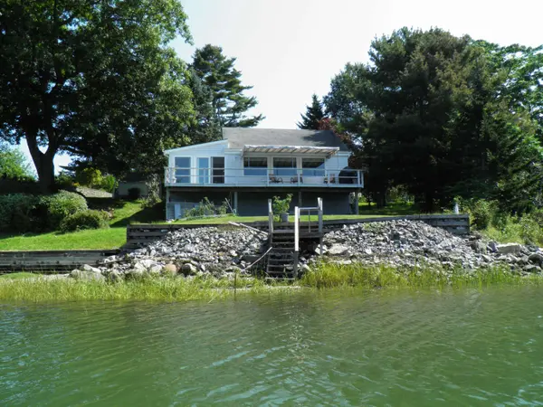 45 Eider RD, Harpswell, ME 04079