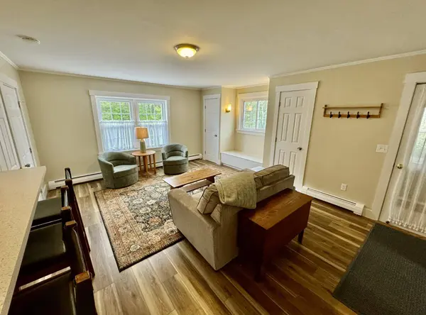 7 Spring ST, Brunswick, ME 04011