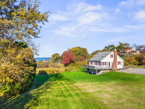 1980 Harpswell Island RD