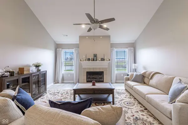 5007 Avian LN, Indianapolis, IN 46235