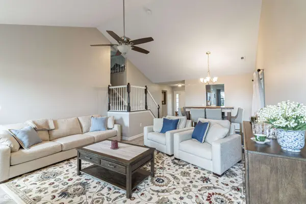 5007 Avian LN, Indianapolis, IN 46235