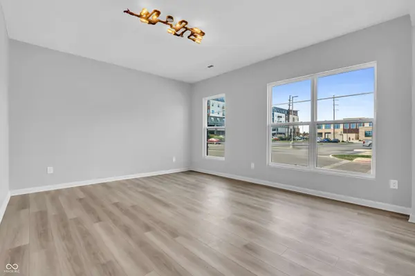 9729 District N DR, Fishers, IN 46037