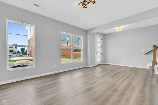 9729 District N DR, Fishers, IN 46037