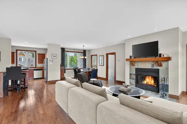 319 Allée du Rabaska, Mont-tremblant, QC J8E0C3