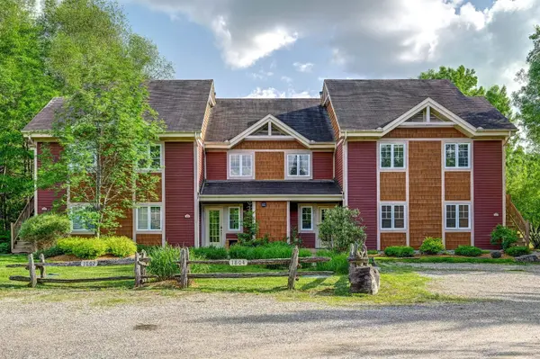 1808 Ch. du Golf, Mont-tremblant, QC J8E2K6