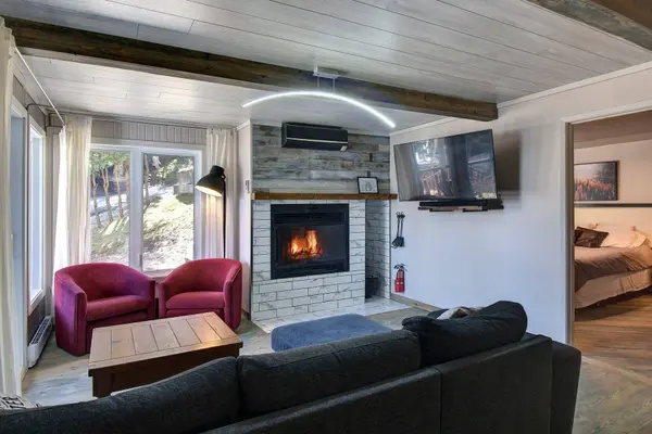 113 Rue Cuttle #312, Mont-tremblant, QC J8E1C6