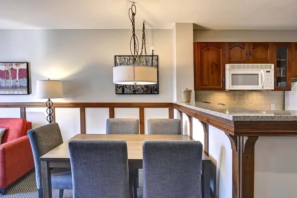 151 Ch. du Curé-Deslauriers #238, Mont-tremblant, QC J8E1C9