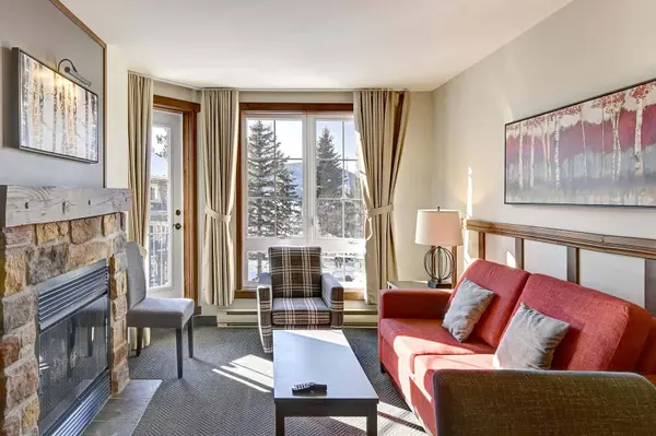 151 Ch. du Curé-Deslauriers #238, Mont-tremblant, QC J8E1C9