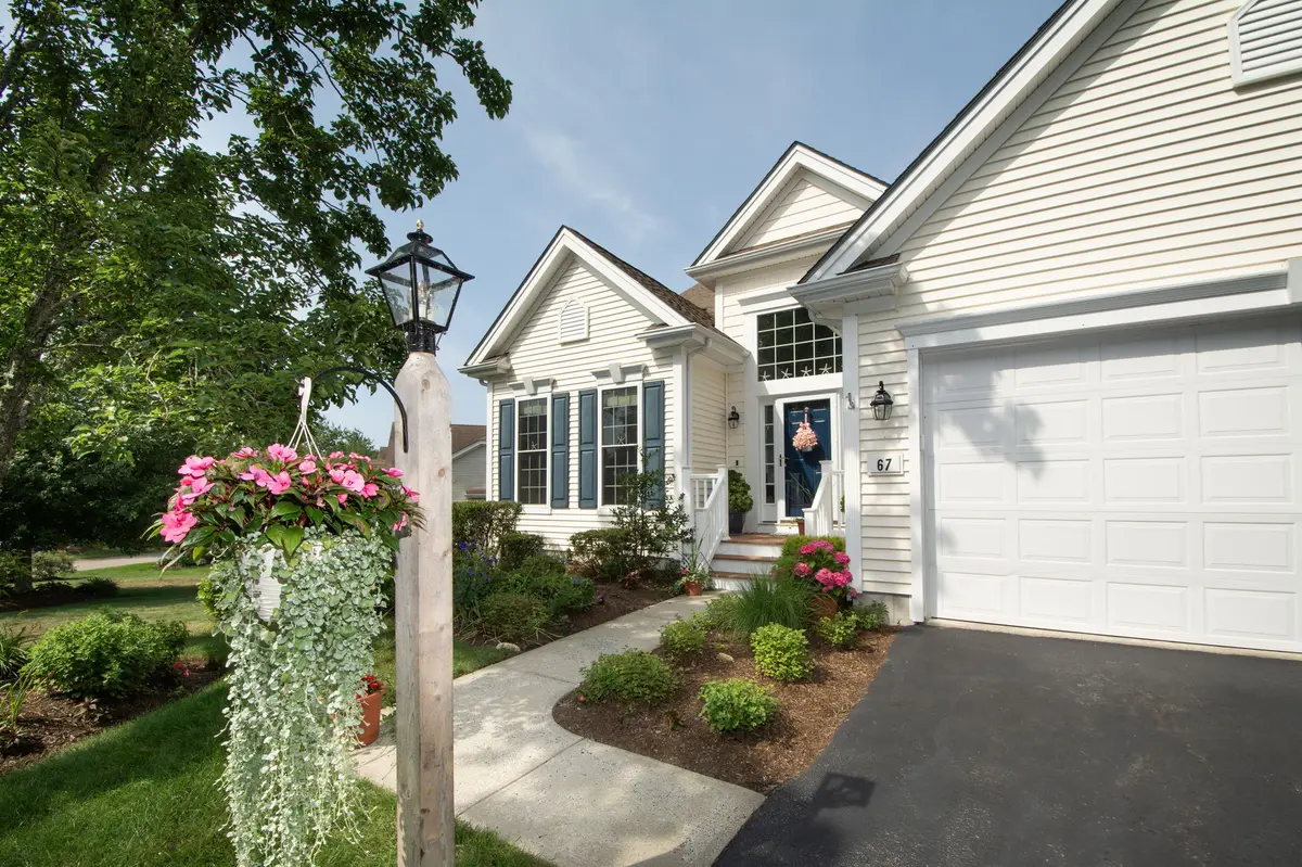 67 Southward Trail, Plymouth, MA 02360