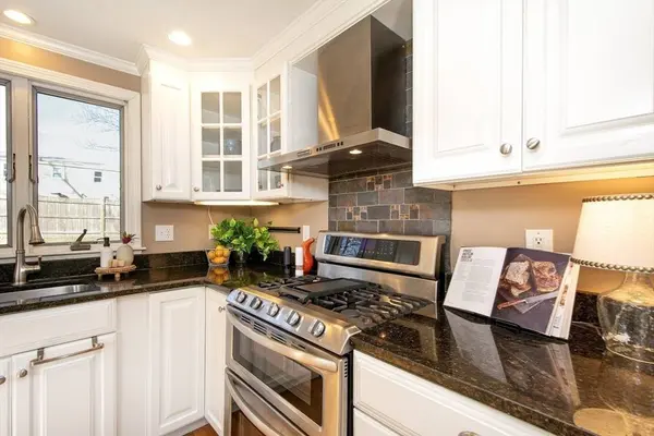 48 Gerard Road, Norwell, MA 02061