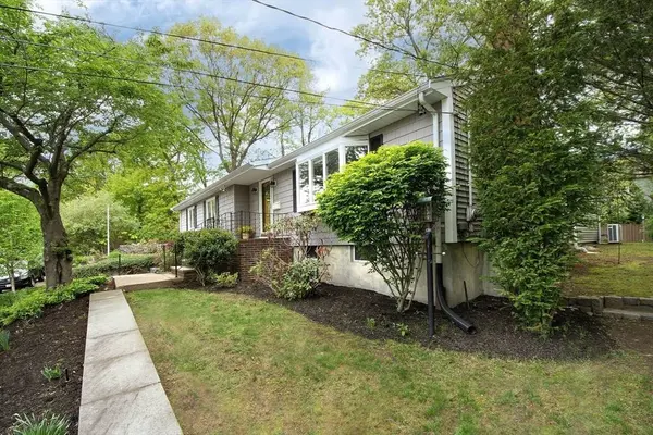 25 Salem Street, Quincy, MA 02169